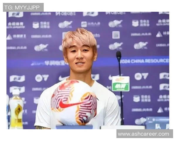 足球球星的独特染发风格盘点 从金发到彩发各具特色彰显个性